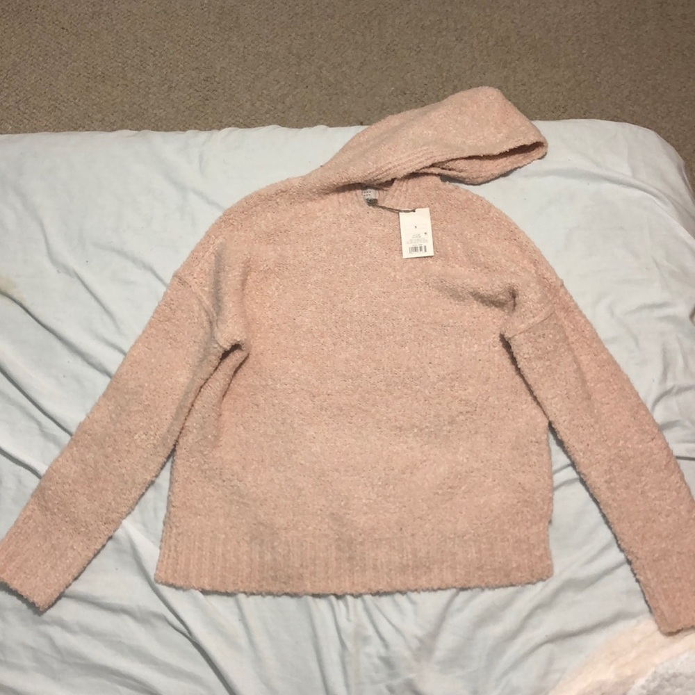 Cream/ pink sweater